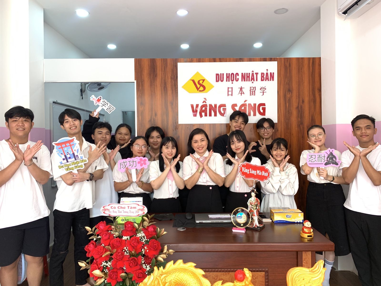 CTY TNHH TƯ VẤN DU HỌC NHẬT BẢN VẦNG SÁNG