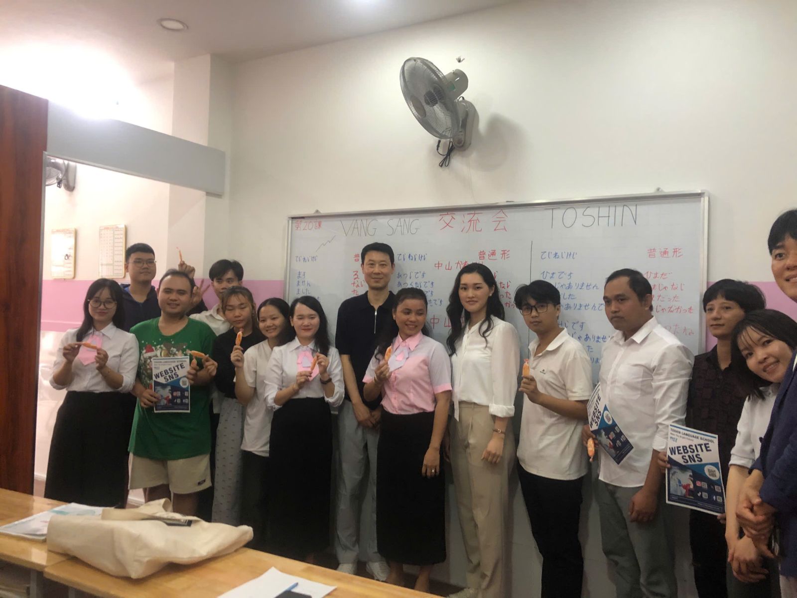 CTY TNHH TƯ VẤN DU HỌC NHẬT BẢN VẦNG SÁNG